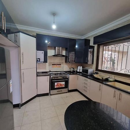 Deir Ghbar 3 Rooms Apart Amman Buitenkant foto